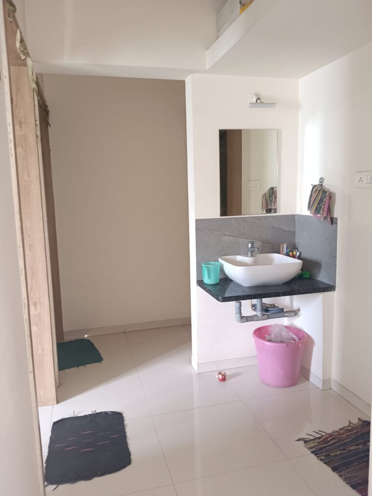 Team Area, puranik-abitante 3 Bedroom 1500 Sq.Ft. Apartment In Bavdhan Pune 9550210