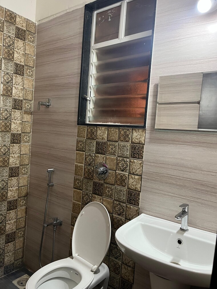 Bathroom, gk-silverland-residency-phase-3 2 Bedroom 850 Sq.Ft. Apartment In Ravet Pune 9550244