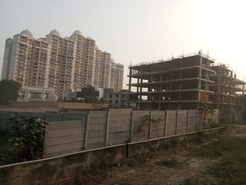  Land For Sale in Omaxe The Palace, Gomti Nagar