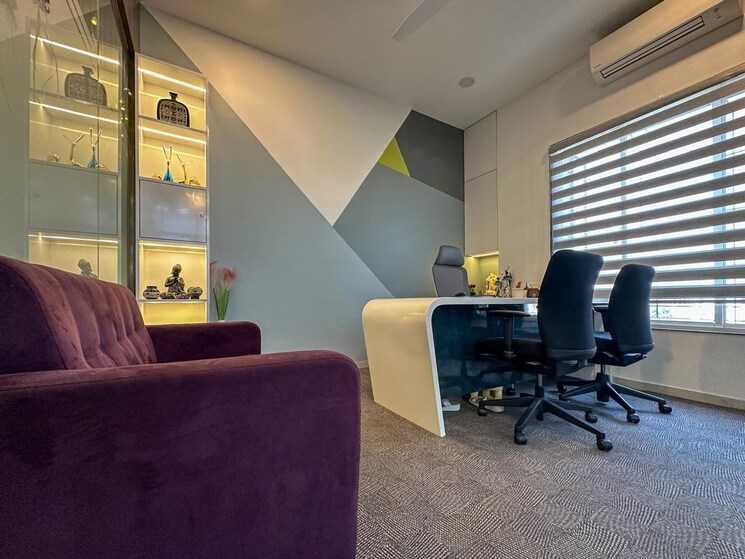 Team Area, warje Commercial Office Space 1000 Sq.Ft. In Warje Pune 9550245