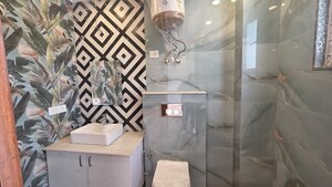 Bathroom in 1 BHK Builder Floor at Saket – for Rent