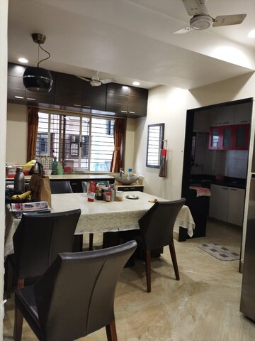 Dining area in 5 BHK Apartment at Topsia – for Sale