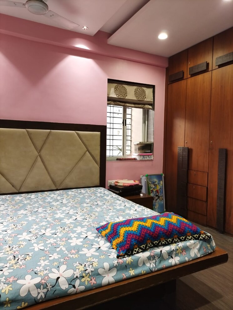 Bedroom, topsia 5 Bedroom 2200 Sq.Ft. Apartment In Topsia Kolkata 9550267