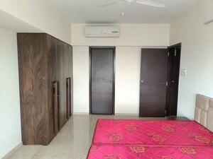 Bedroom in 2 BHK Apartment at Godrej Platinum Mumbai, Vikhroli East – for Rent