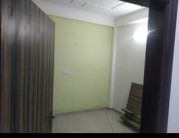 Room in 1 RK Builder Floor at Vasundhara Sector 3 – for Sale