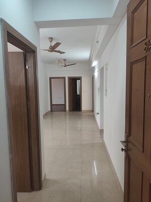 Building Lobby in 3.5 BHK Apartment at ATS Homekraft Pious Hideaways, Sector 150 – for Rent