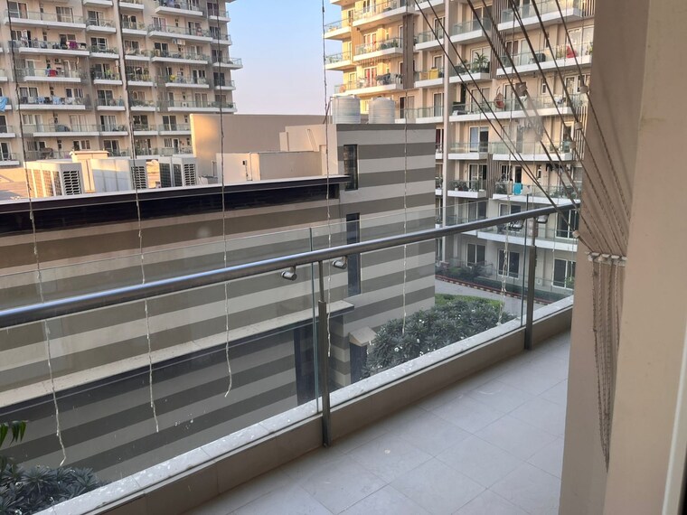 Balcony, paras-irene 3.5 Bedroom 2200 Sq.Ft. Apartment In Sector 70a Gurgaon 9550351