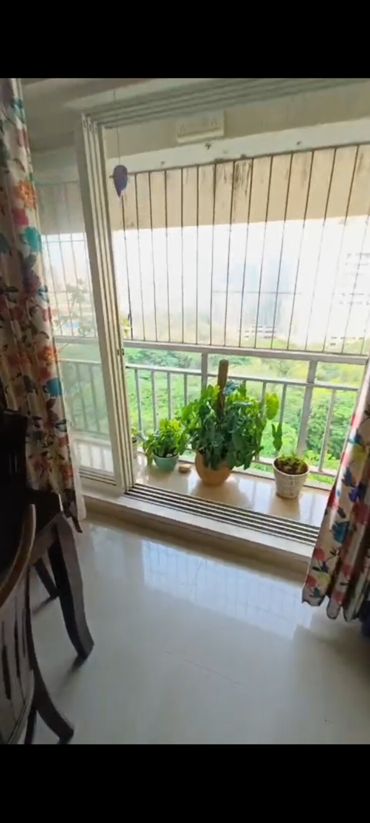 Balcony, rosa-gardenia 2.5 Bedroom 990 Sq.Ft. Apartment In Ghodbunder Road Thane 9550345