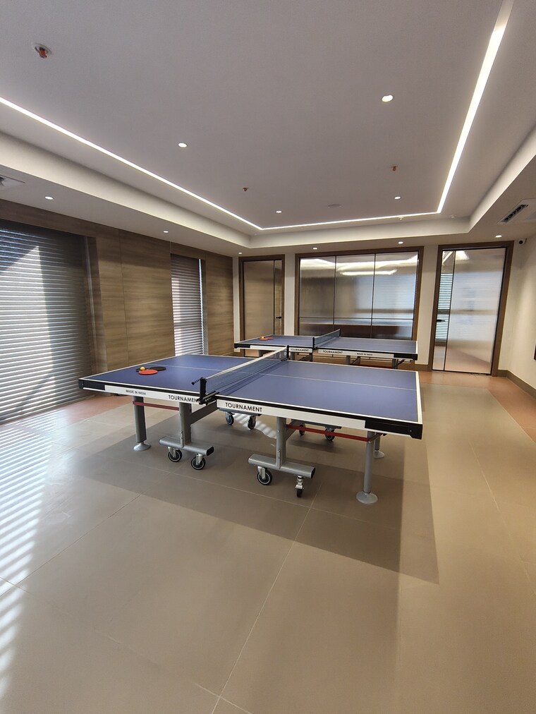 Gym, shreeji-sky-rise 3 Bedroom 1071 Sq.Ft. Apartment In Kandivali West Mumbai 9550374