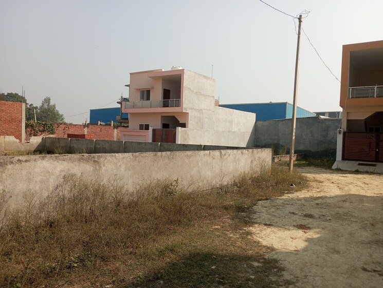 Exterior View, sultanpur road  2105 Sq.Yd. Plot In Sultanpur Road Lucknow 9550398