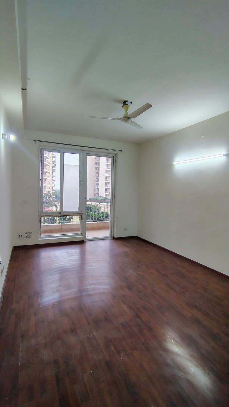 Room, gpl-eden-heights 3.5 Bedroom 2200 Sq.Ft. Apartment In Sector 70 Gurgaon 9550400