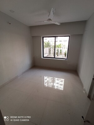 Bedroom in 3 BHK Apartment at Amit Ved Vihar Phase 2, Kothrud – for Sale
