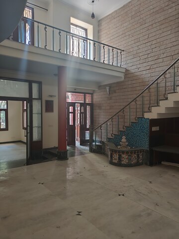3.5 BHK Villa – Exterior View View at Greenwoods Society, Omega Iv Greater Noida - for Sale