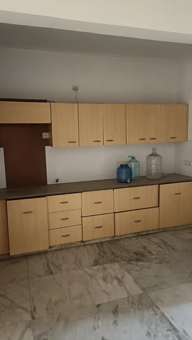 Kitchen, sainik colony 2 Bedroom 1377 Sq.Ft. Builder Floor In Sainik Colony Faridabad 9550422