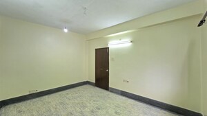 Room in 3 BHK Apartment at Middleton Street – for Sale