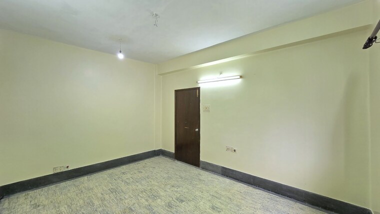 Room, middleton street 3 Bedroom 1700 Sq.Ft. Apartment In Middleton Street Kolkata 9550447