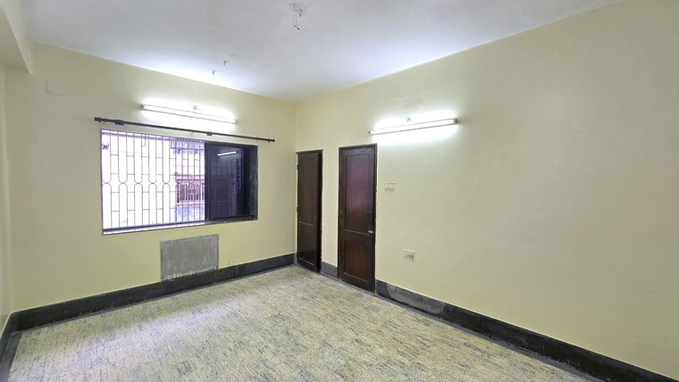 Room, middleton street 3 Bedroom 1700 Sq.Ft. Apartment In Middleton Street Kolkata 9550447
