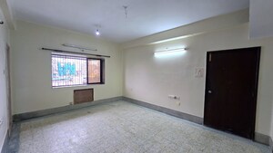 Room in 3 BHK Apartment at Middleton Street – for Sale