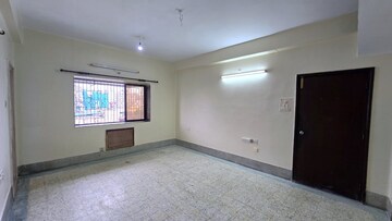 Room in 3 BHK Apartment at Middleton Street – for Sale