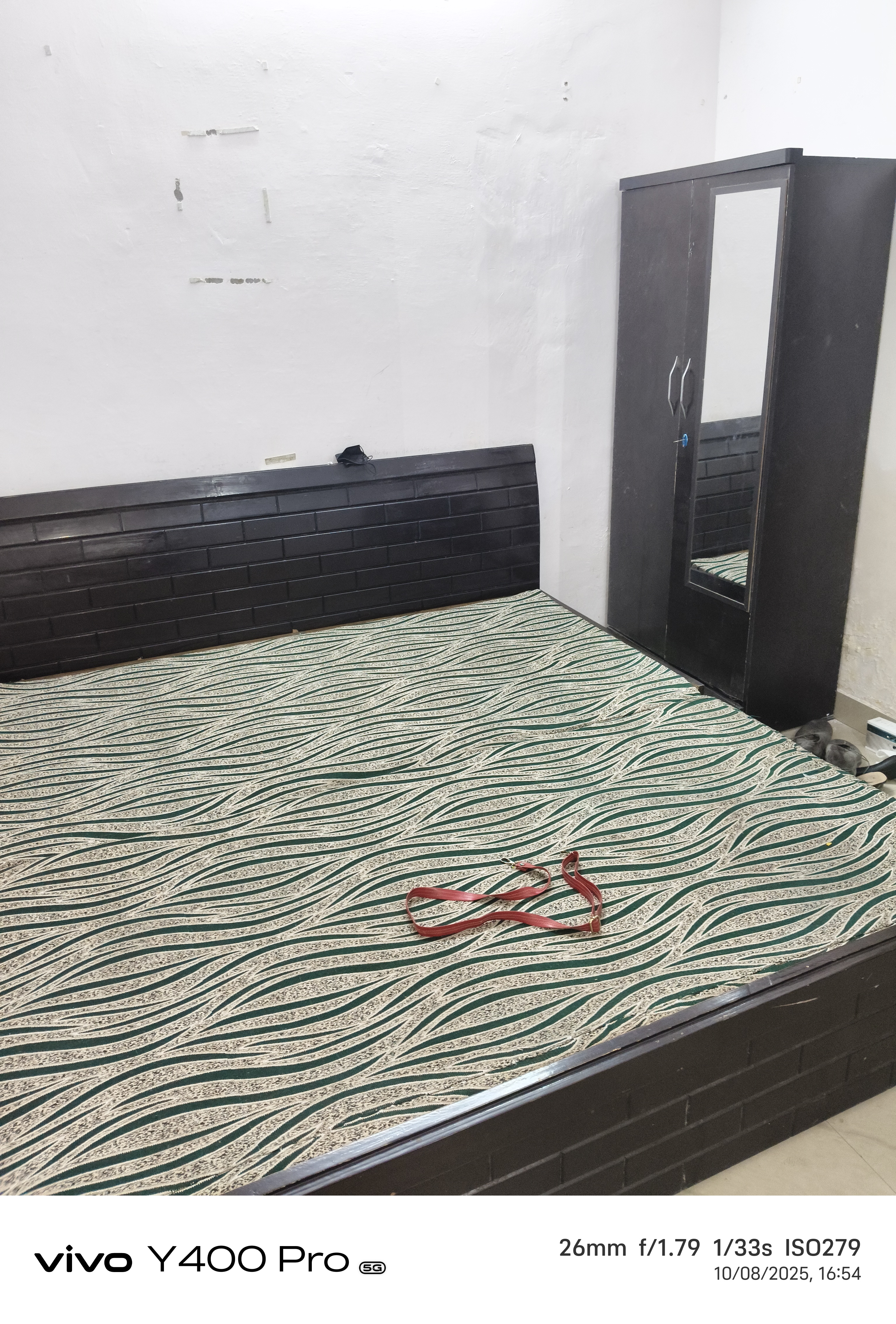 1 RkApartment For Sale in Aashirwad Appartment Sect