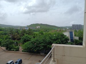 Plot Area in 3 BHK Apartment at Paranjape Gloria Grace, Bavdhan – for Rent