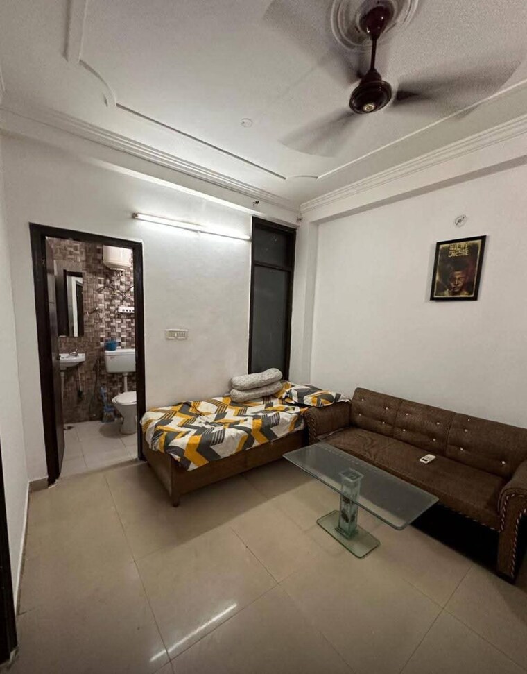 Living Room, chattarpur 1 Bedroom 450 Sq.Ft. Builder Floor In Chattarpur Delhi 9550487