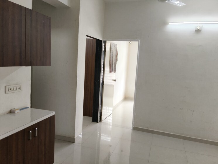 Room, vaishnodevi circle 2 Bedroom 1240 Sq.Ft. Apartment In Vaishnodevi Circle Ahmedabad 9550489