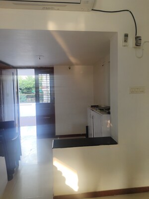 Room in 5 BHK Villa at South Bopal – for Rent