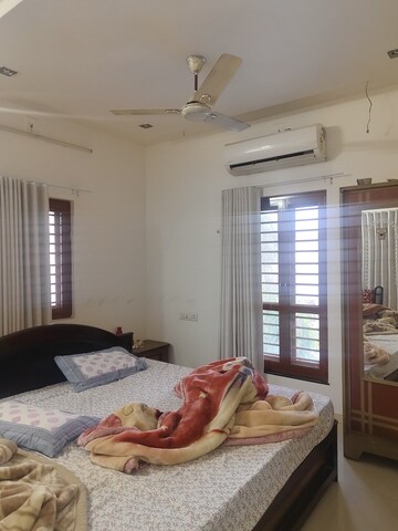Bedroom in 5 BHK Villa at South Bopal – for Rent