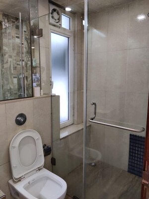 Bathroom in 3 BHK Apartment at Omkar Alta Monte, Malad East – for Sale