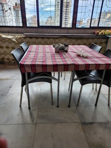  4 BHK Apartment at Shakespeare Sarani – for Sale