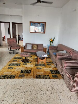 4 BHK Apartment For Sale in Shakespeare Sarani