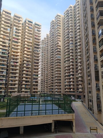 1 BHK Apartment For Rent in Gaur City 2 - 14th Avenue, Sector 16c Greater Noida