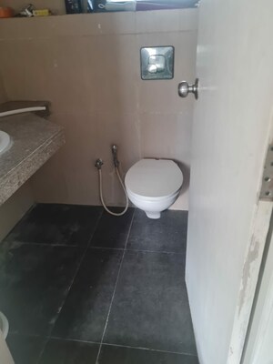  2 BHK Apartment at Vaishnodevi Circle – for Rent