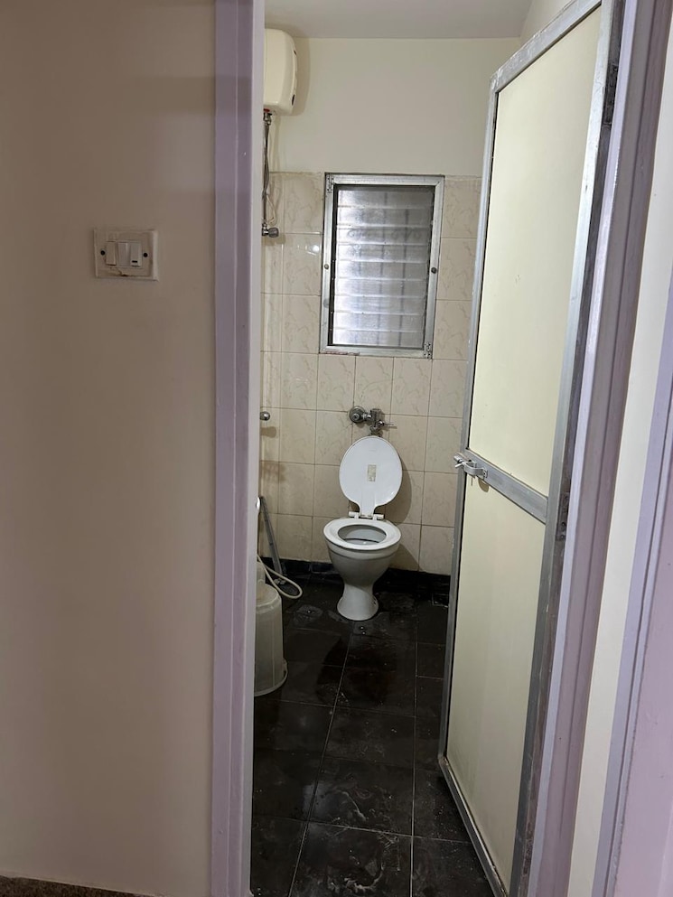 Bathroom, valentine-apartments 2 Bedroom 1050 Sq.Ft. Apartment In Goregaon East Mumbai 9550547