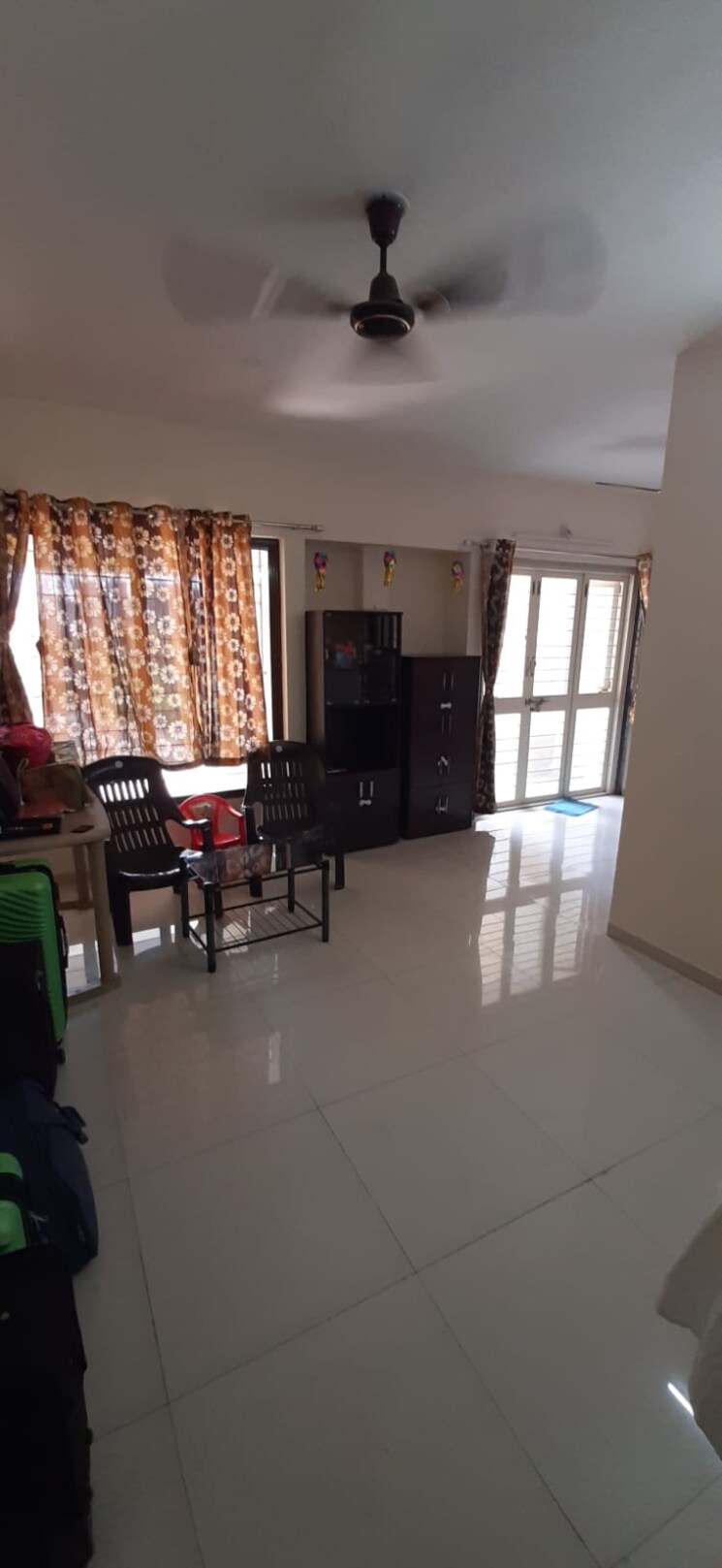 Living Room, om-tropica 2 Bedroom 673 Sq.Ft. Apartment In Ravet Pune 9550541