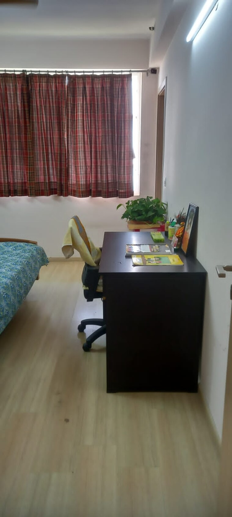 Room, dlf-new-town-heights 3 Bedroom 1940 Sq.Ft. Apartment In Rajarhat New Town Kolkata 9550579