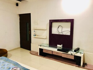 Furnished Amenities in 6+ BHK Villa at Pandri – for Rent