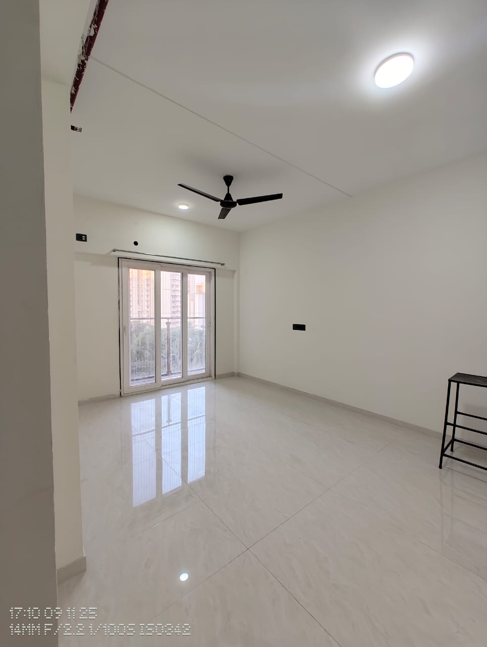 3 BHK 740 Sq.Ft. Apartment in Mhada 24 LIG Apartments