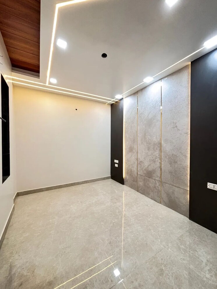 Room, sa-homes-i 4 Bedroom 1125 Sq.Ft. Builder Floor In Uttam Nagar Delhi 9550619