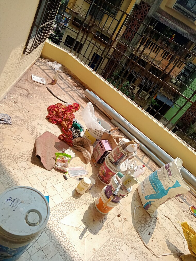 Balcony, om-chs-dombivli 1 Bedroom 425 Sq.Ft. Apartment In Dombivli West Thane 9550616