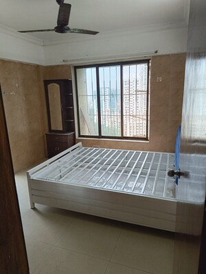 Bedroom in 2 BHK Apartment at Mohid Heights, Andheri West – for Rent