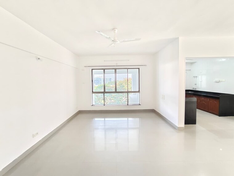 Room, shivajinagar 3 Bedroom 1750 Sq.Ft. Apartment In Shivajinagar Pune 9550615