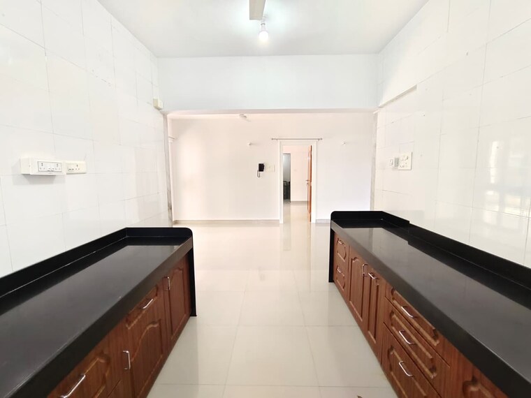 Kitchen, shivajinagar 3 Bedroom 1750 Sq.Ft. Apartment In Shivajinagar Pune 9550615
