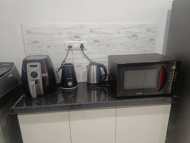  Parking, amanora-gateway-towers 3 Bedroom 1515 Sq.Ft. Apartment In Hadapsar Pune 9550650