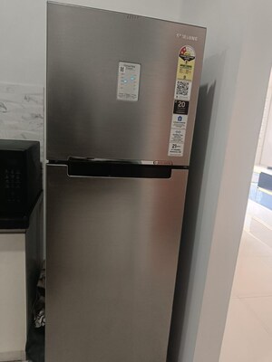 Furnished Amenities in 3 BHK Apartment at Amanora Gateway Towers, Hadapsar – for Rent