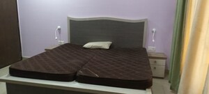 Bedroom in 3 BHK Apartment at Amanora Gateway Towers, Hadapsar – for Rent