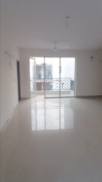 Room in 4 BHK Apartment at BPTP Park 81, Sector 81 – for Rent