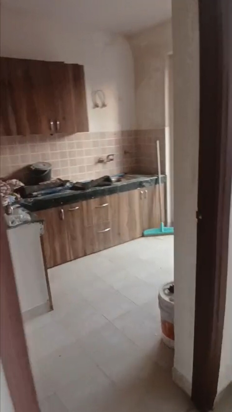 Kitchen, bptp-park-81 4 Bedroom 500 Sq.Yd. Apartment In Sector 81 Faridabad 9550684