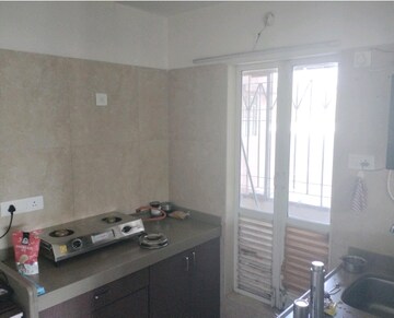 Master Bedroom in 2 BHK Apartment at Dosti Oak, Kolshet Industrial Area – for Rent